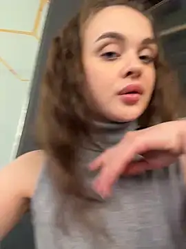 KristiRich live sex cam