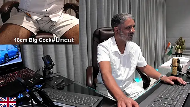 OnlineBossUK live sex cam