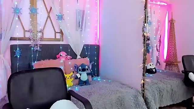 laura_olssen live sex cam