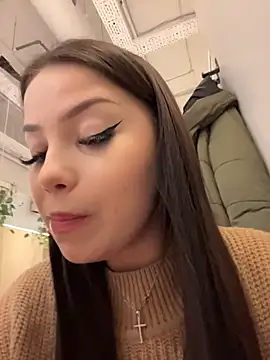 Chloe__Moon live sex cam