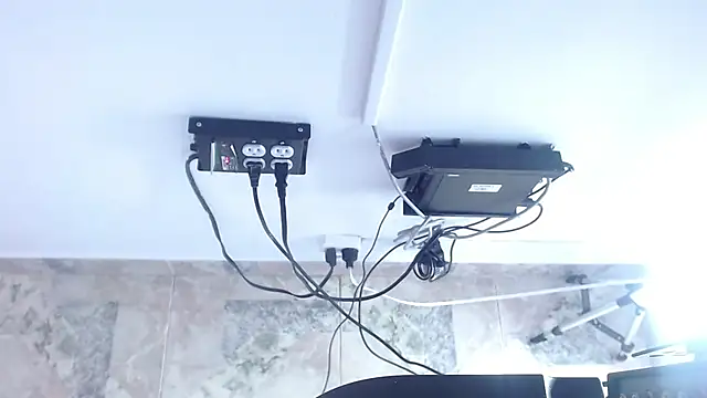 andrea_lopeez's cam snapshot