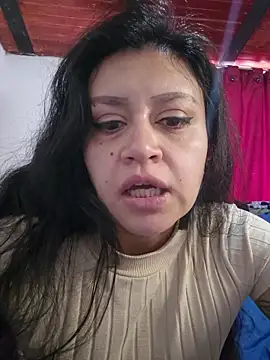 lombarlana-89 live sex cam