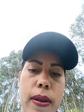 _andrea30 live sex cam