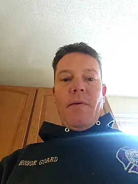 Bigtater1999 live sex cam