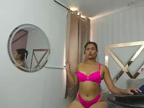 MiaANDrony's cam snapshot