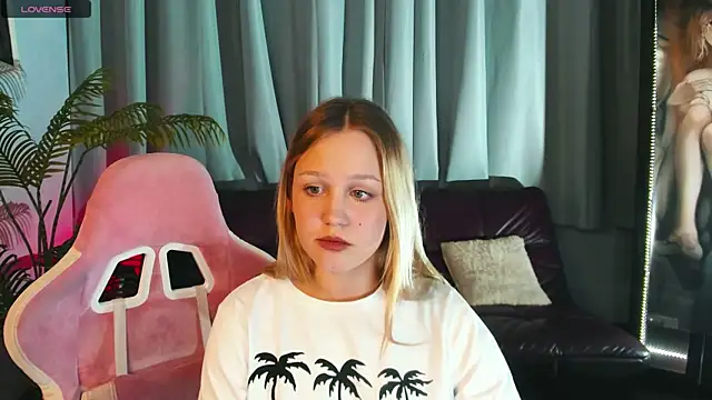 FallenLane's cam snapshot