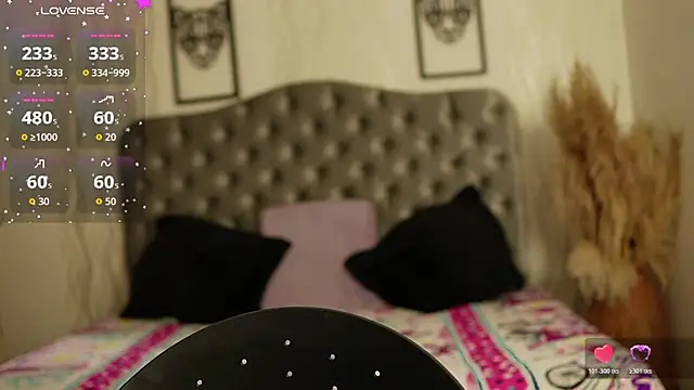 lliiaa_moon's cam snapshot