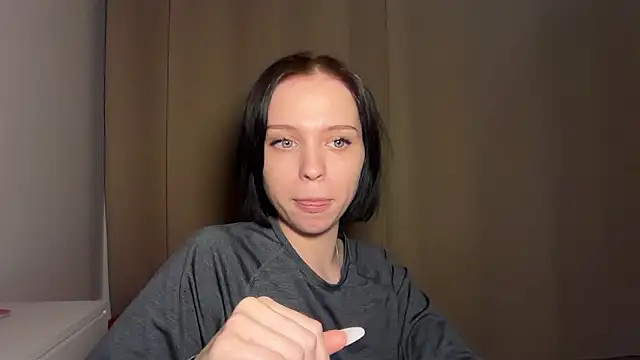 _luna_fox_'s cam snapshot