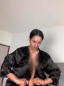 Val12777 live sex cam