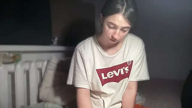 Aphr0ditee's cam snapshot