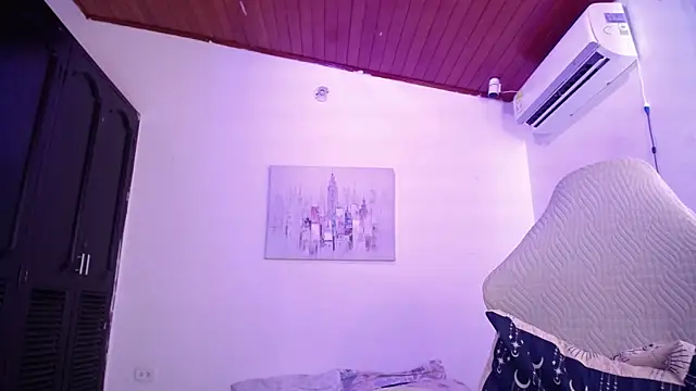 hubena_tg's cam snapshot