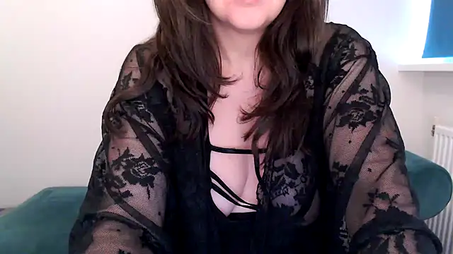 Ella_Next_Door's cam snapshot