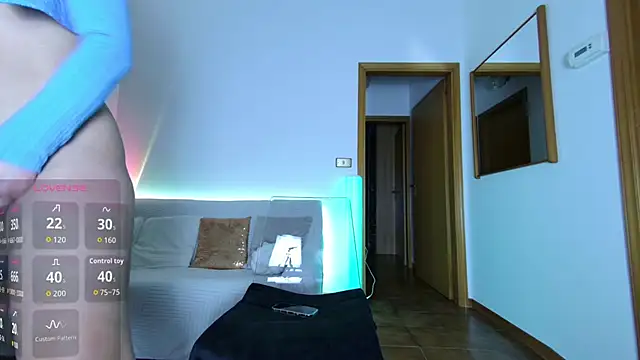 Natalie_bigass live sex cam