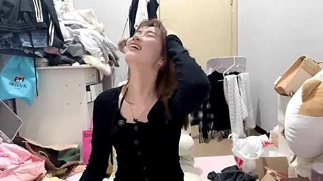 Ann-cookie live sex cam