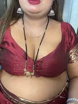 GEET-LOVE live sex cam