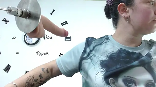 ElaMurray02's cam snapshot