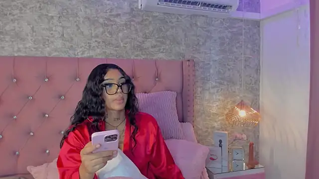 Mia_Jansen live sex cam