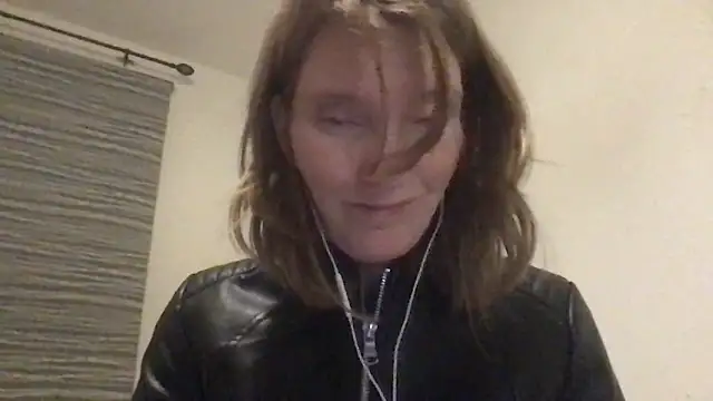 Kittymarlene's cam snapshot