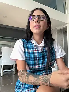 l0lita_sweet live sex cam