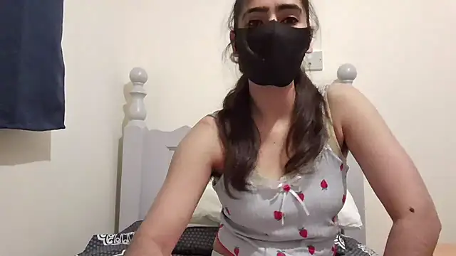 EchoicUlama's cam snapshot