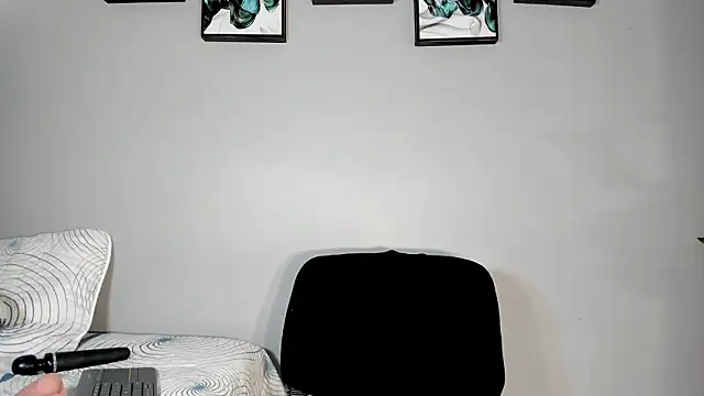 SophieW1's cam snapshot