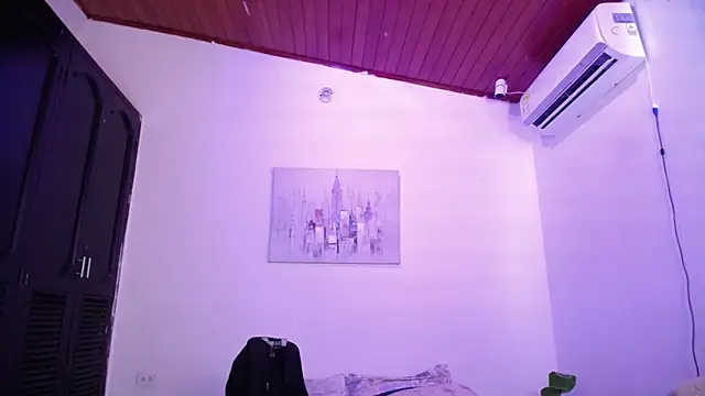 hubena_tg's cam snapshot