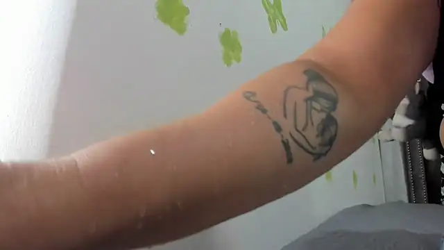 ANA-BULLOCK-'s cam snapshot