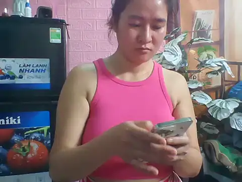 NitaMaka's cam snapshot