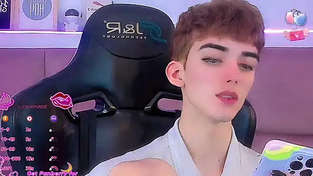 Baby_FenixTS live sex cam