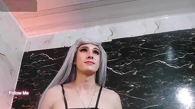 crislingery_dolli live sex cam