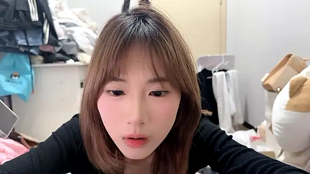 Ann-cookie's cam snapshot