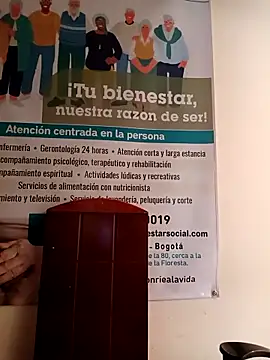 ANDREA-10_'s cam snapshot