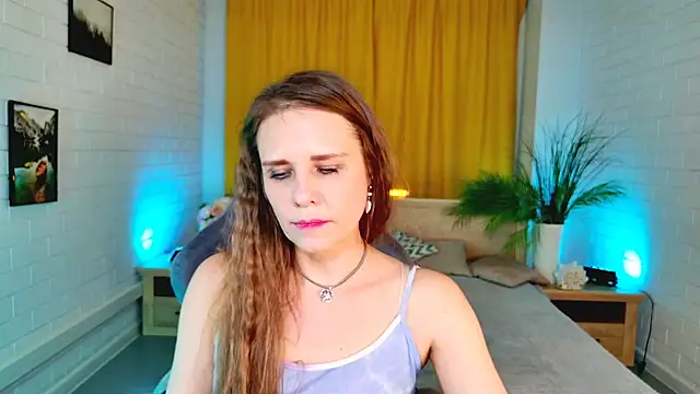 EmiliaBedy live sex cam