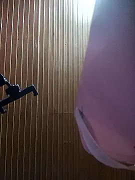 MiHeni's cam snapshot