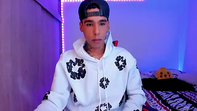 Damianwhite live sex cam