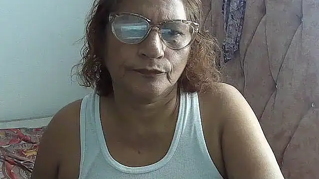 charrysexy1 live sex cam