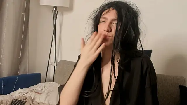 TwinkleSnip live sex cam