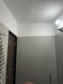 garuv8's cam snapshot