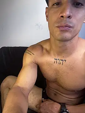 Maicol_xxxx's cam snapshot