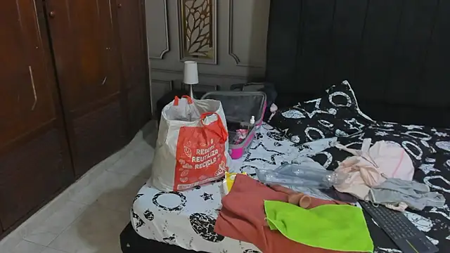 mature_bigass__'s cam snapshot