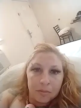 Wonder_Lust27 live sex cam