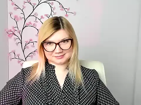 Lola_moree's cam snapshot