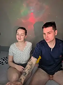 ToxyFoxyy's cam snapshot