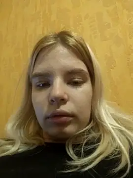 EsterSteele's cam snapshot