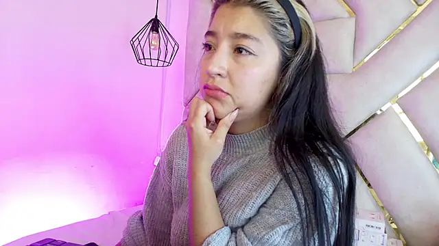 Dahiana_Dmour_'s cam snapshot