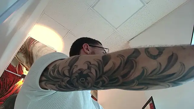 Luke_davis01 live sex cam