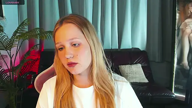 FallenLane's cam snapshot