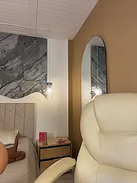 NahomiRoss's cam snapshot