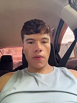 Logan_smith1 live sex cam