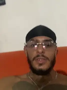 liyamjunior's cam snapshot